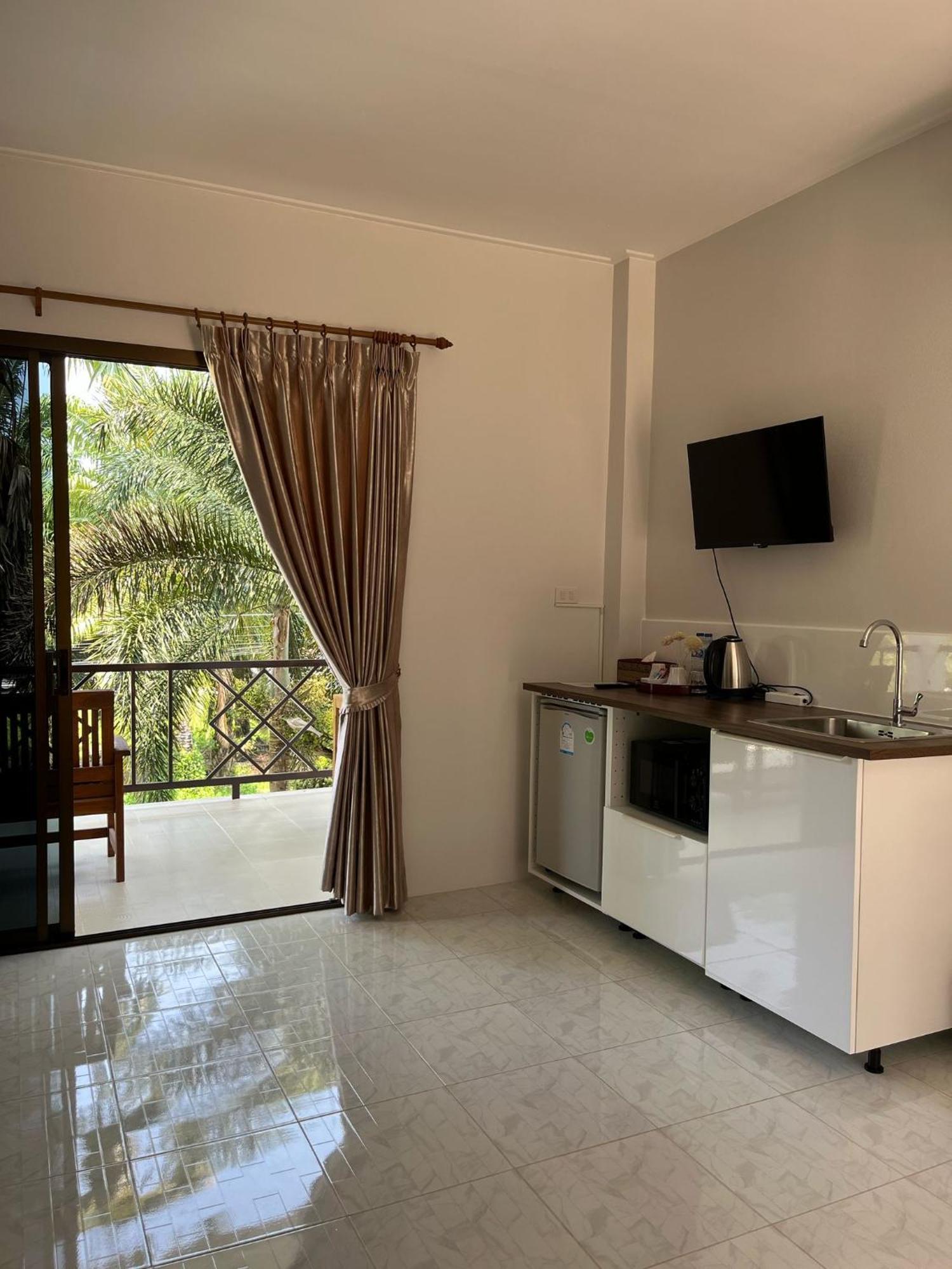 Sawasdee Home Stay Resort & Pool Khao Lak Exterior photo