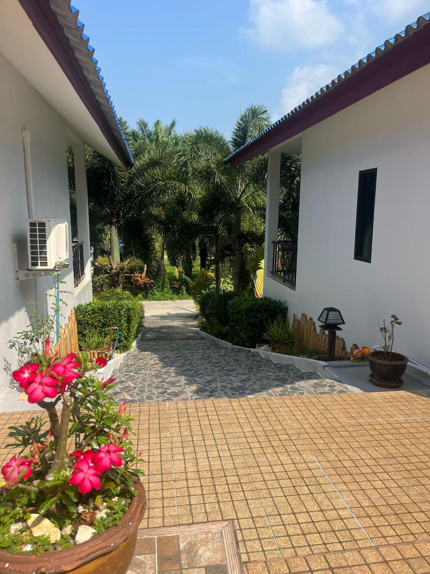 Sawasdee Home Stay Resort & Pool Khao Lak Exterior photo